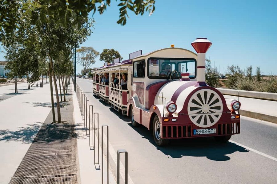 Tavira: Tourist Train City Highlights Tour - Languages, rules, and simple planning tips
