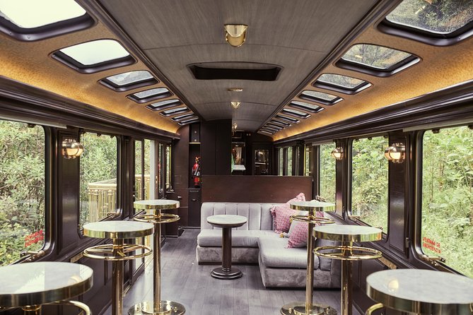 The First Class Machu Picchu Train by Inca Rail - Waiting rooms, boarding, and the transfer question