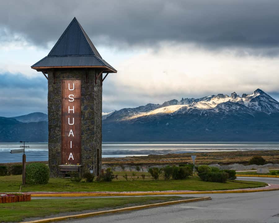 Tierra del Fuego Park & Train Tour for Cruisers (no tickets) - Guides, languages, and the quality of the commentary