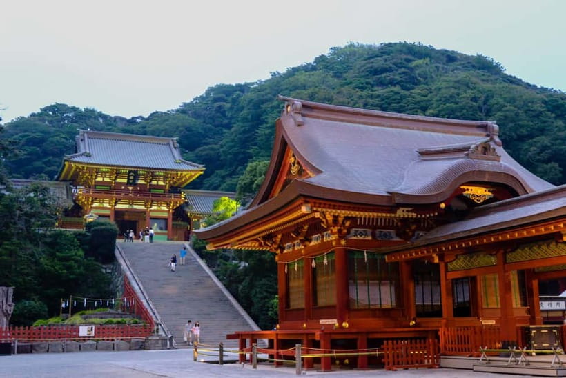 Tokyo: Kamakura & Enoshima Day Tour with Pickup & Train Ride - At a glance
