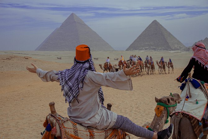 Top Day Tour To Cairo By Sleeping Train - Giza: three pyramids and one unforgettable profile