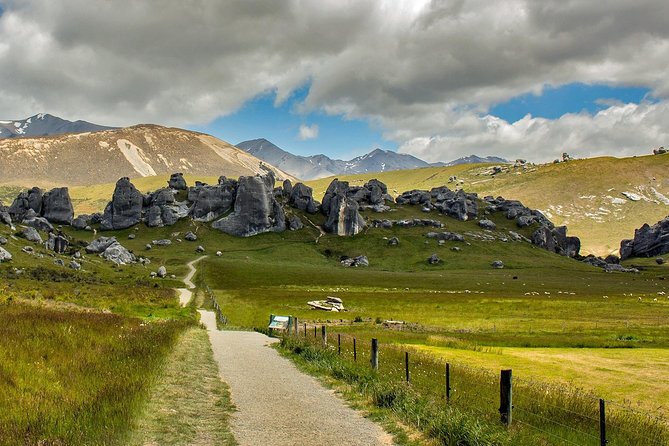 TranzAlpine Train, Arthur's Pass and Castle Hill Day Trip - Why the train and road combination works so well
