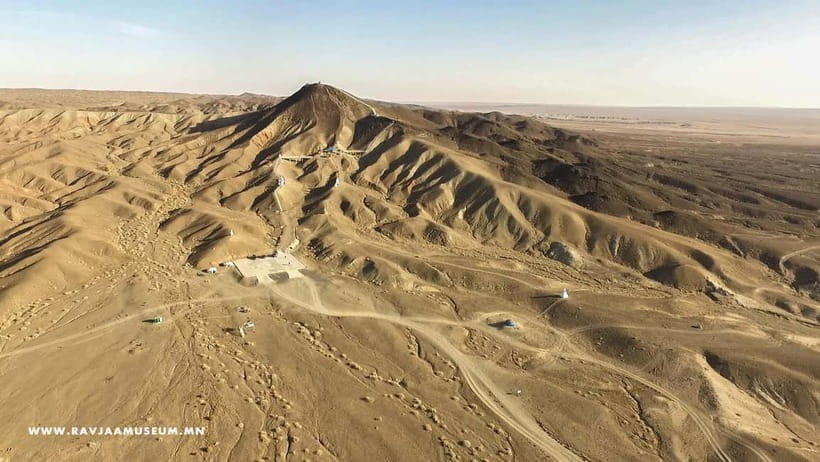Travel to Gobi by train Visit World energy Center - Key points at a glance