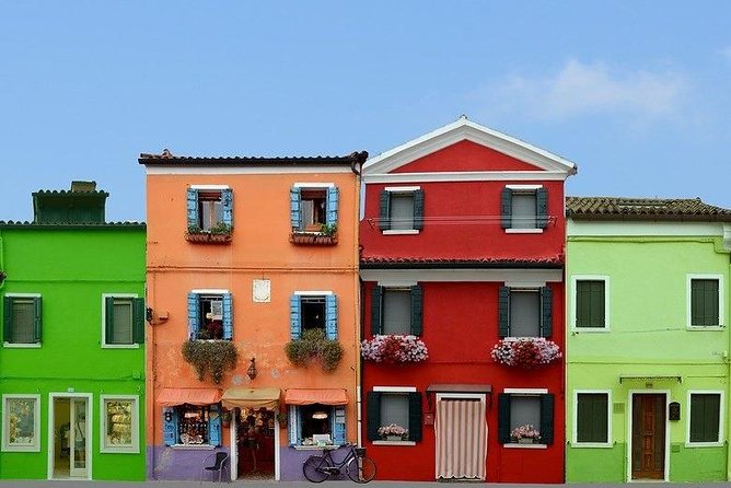 Venice and Verona Full Day Tour by Train from Milan - The rail journey is part of the experience
