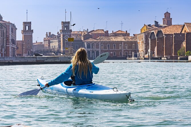 Venice Beginner's Kayak Tour: train & visit the Medieval Arsenal - Key points at a glance