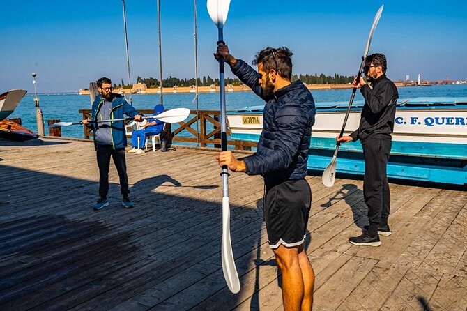 Venice Beginner's Kayak Tour: train & visit the Medieval Arsenal - Clothes, fitness, and water conditions