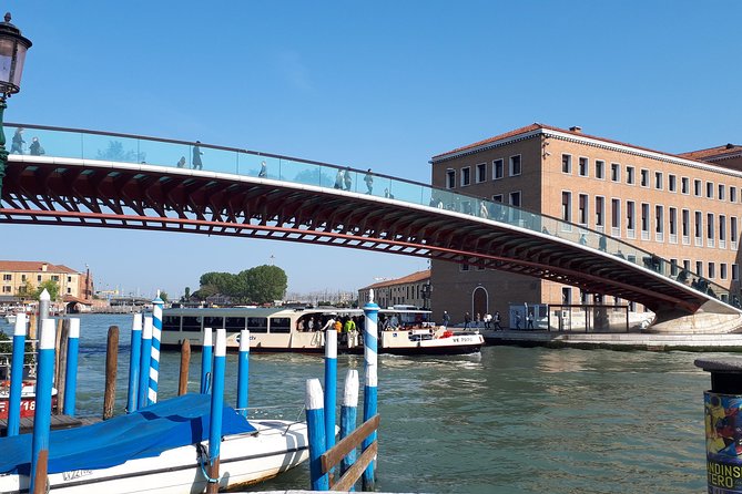 Venice Full Day tour from Milan by high speed train. Small Group - Rialto Bridge and the Grand Canal