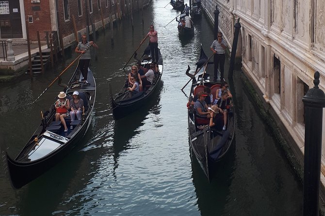 Venice Full Day tour from Milan by high speed train. Small Group - How much value do you get for $999.41?