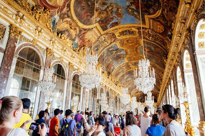 Versailles Château and Gardens Walking Tour from Paris by Train - The Hall of Mirrors and the palace rooms