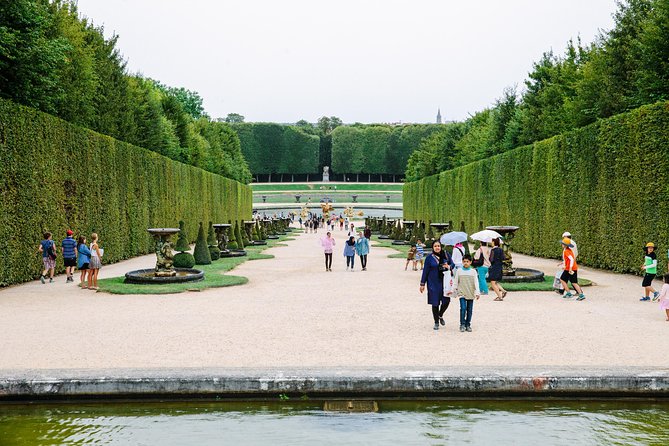 Versailles Château and Gardens Walking Tour from Paris by Train - The return train and the value of flexibility