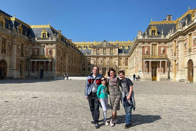 Versailles: Semi-Private Guided Tour with Train - The train from Saint-Michel to Versailles