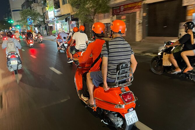 Vespa Female Ao Dai riders Night Street Food + See Train Street - Safety, comfort, and the pace of the ride