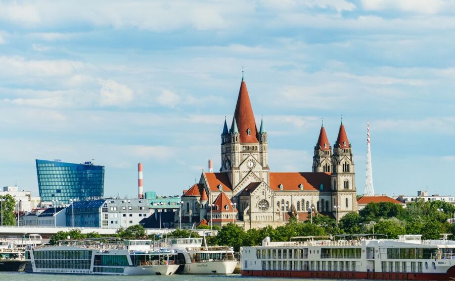 Vienna: EasyCityPass | City Card | Bus Metro Tram | Savings - Digital delivery and using the ticket