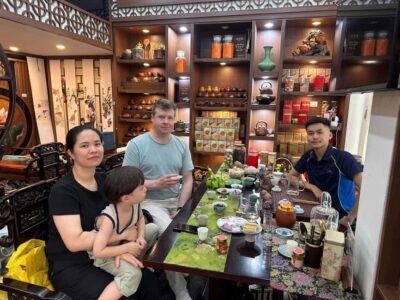 Vietnam Tea Tasting – Giang Egg Coffee & Train Street Visit
