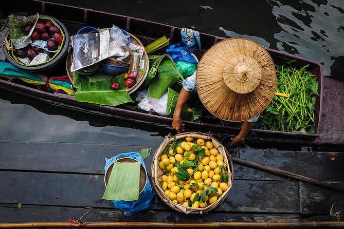 VIP Private Tour Damnoen Saduak+ Amphawa + Mae Klong Railway - Why this day is different from a standard Bangkok outing