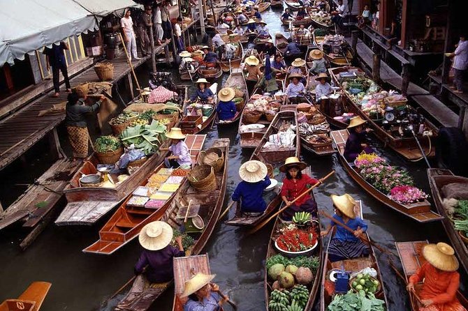 VIP Private Tour Damnoen Saduak+ Amphawa + Mae Klong Railway - Guides, vehicle, and the value of private travel