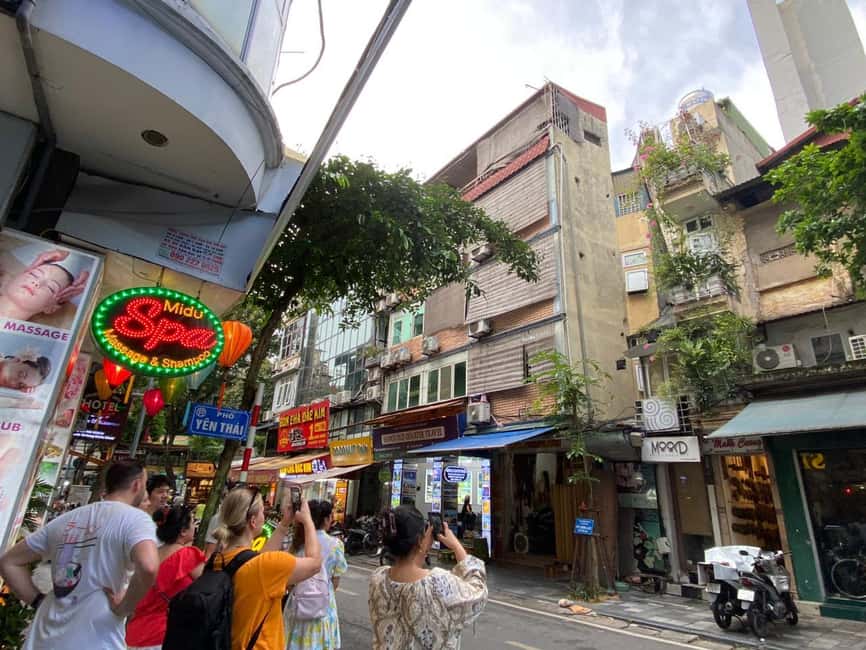 Visit Train Street Hear History &Eat Local Food Know Culture - Key points at a glance