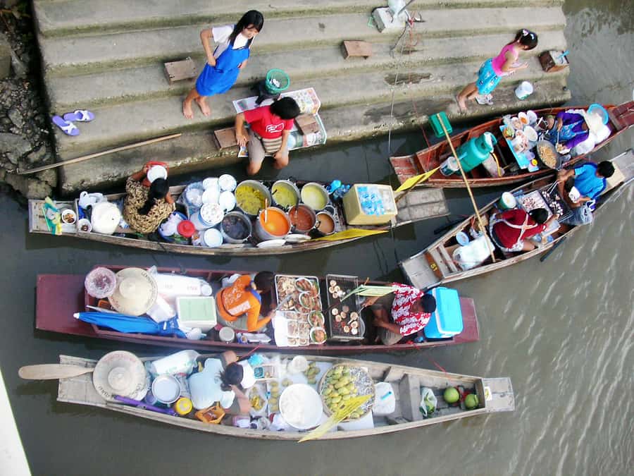 Weekend Amphawa Floating Market & Train Market Private Tour - Key points to know before you go