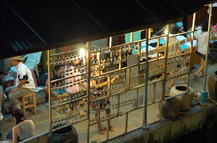 Weekend Amphawa Floating Market & Train Market Private Tour - How the timing shapes the experience