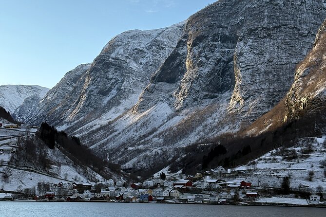 Winter Tour Viking Village, Nærøyfjord Cruise and Flåm Railway - The Nærøyfjord cruise: the day’s quiet center