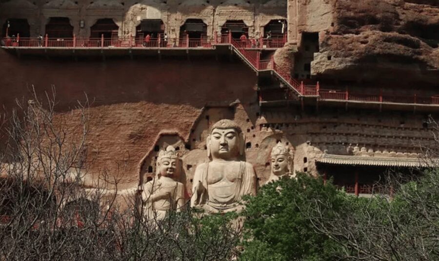 Xi'an: Maiji Grottoes & Fuxi Temple Day Trip by Bullet Train - Is the $350 price good value?
