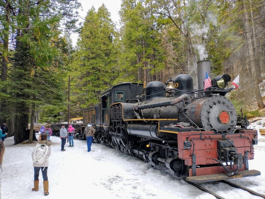 Yosemite Mountain Sugar Pine Railroad Ride with Narration - The story behind the tracks