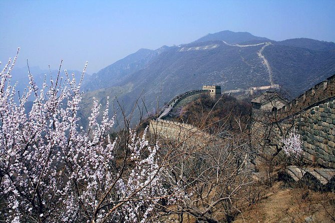 Zhengzhou Private Day Trip to Mutianyu Great Wall by Bullet Train - A bullet train day from Zhengzhou to the Great Wall