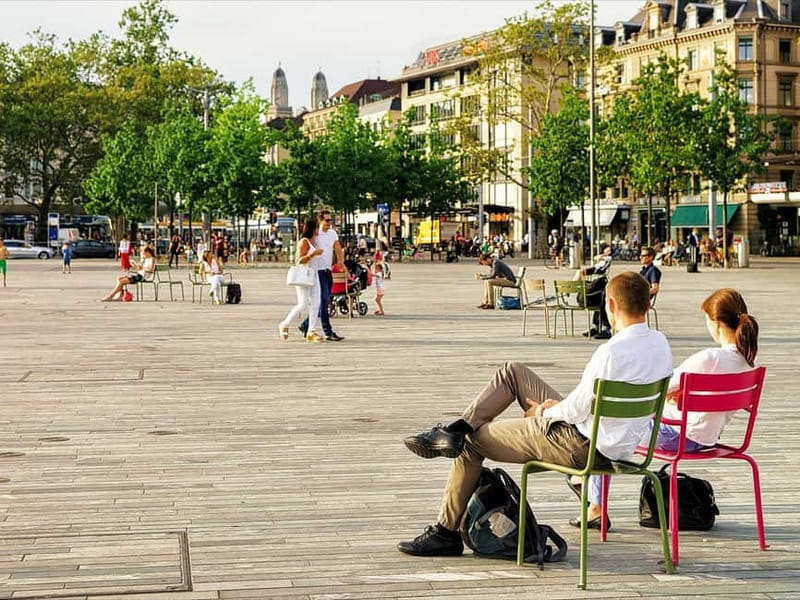 Zurich: 2-hour Best Intro Walking Tour with a Local - Key points at a glance