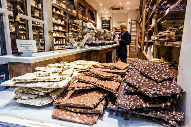 Zurich: 2-hour Best Intro Walking Tour with a Local - A local tasting, with chocolate as a likely example
